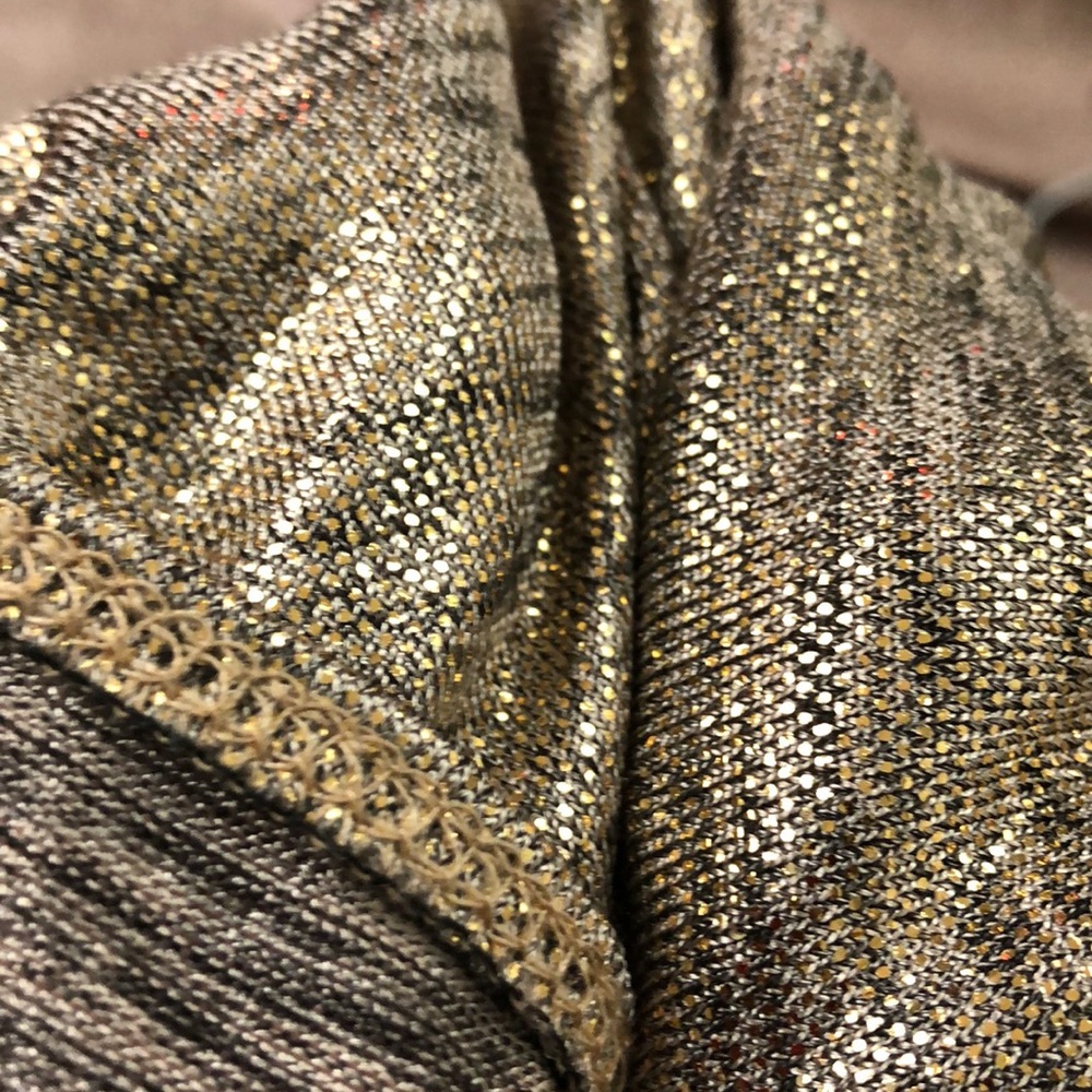 Auditions Shiny Halter Top - Picture 8 of 8